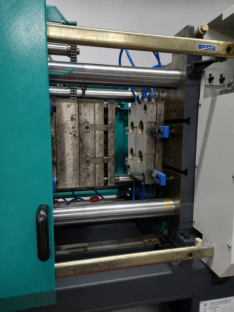 Maquina para Inyeccion de Plasticos — Maquina Inyeccion Plastica (1)